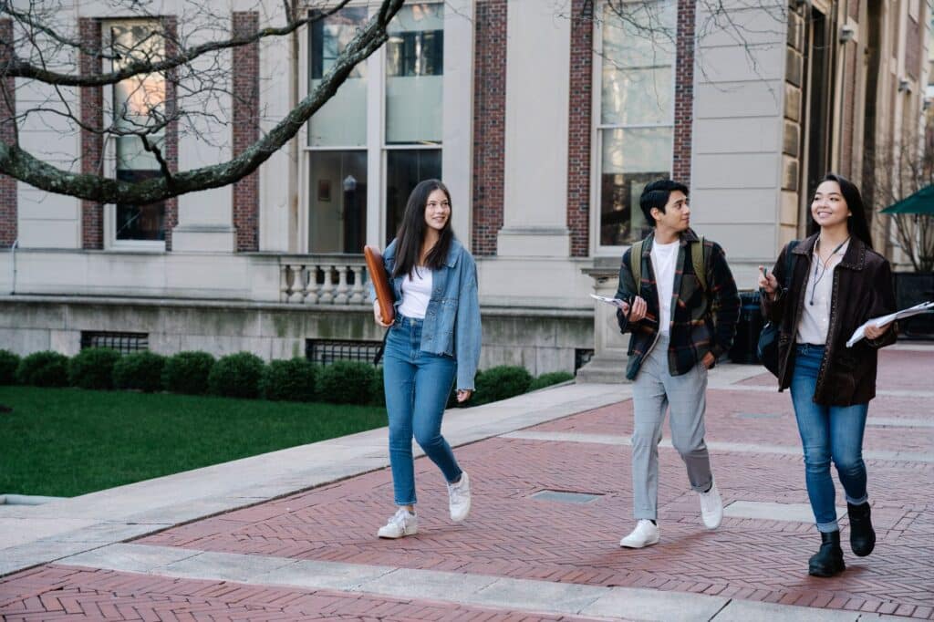 Best College Admissions Consultants: An Honest Comparison