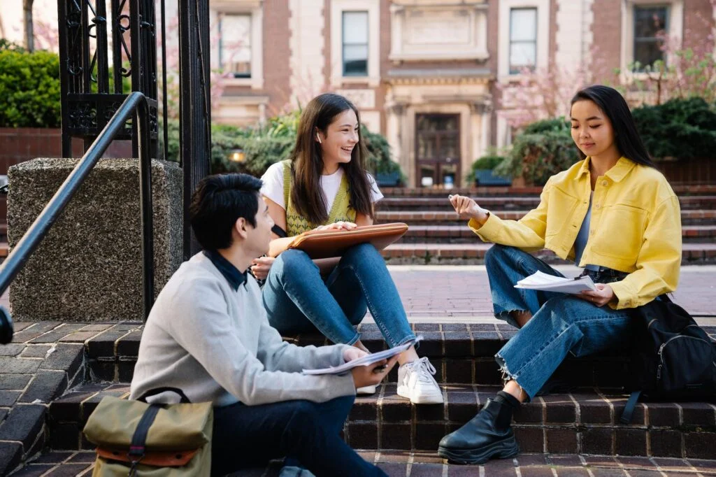 Which Colleges Offer Early Action