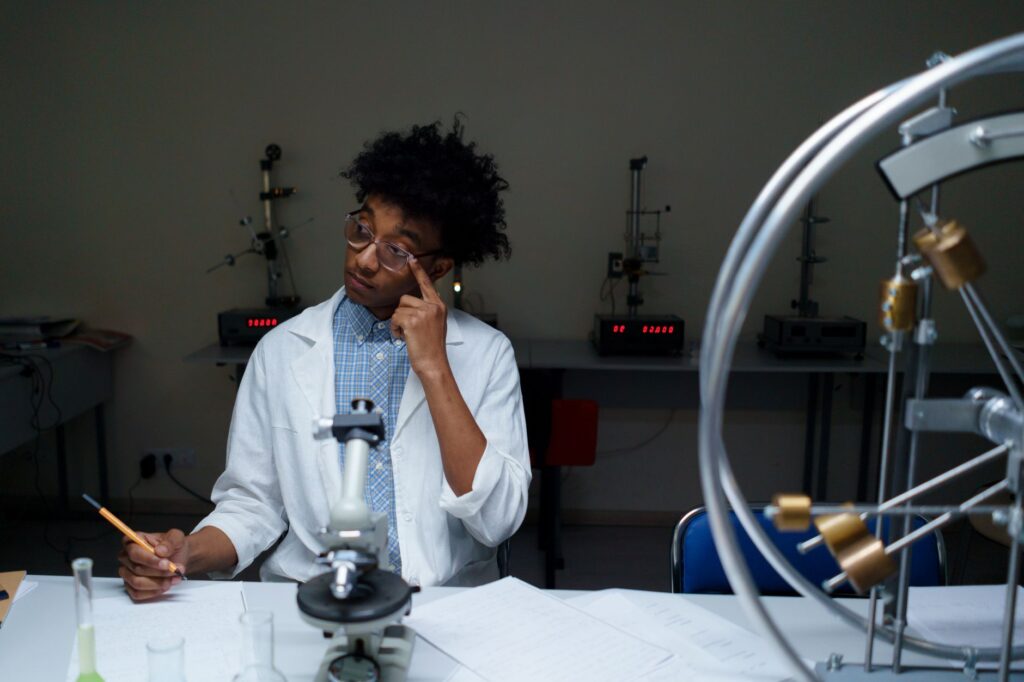 How to Apply to Grad School: A Timeline From Research to Decision