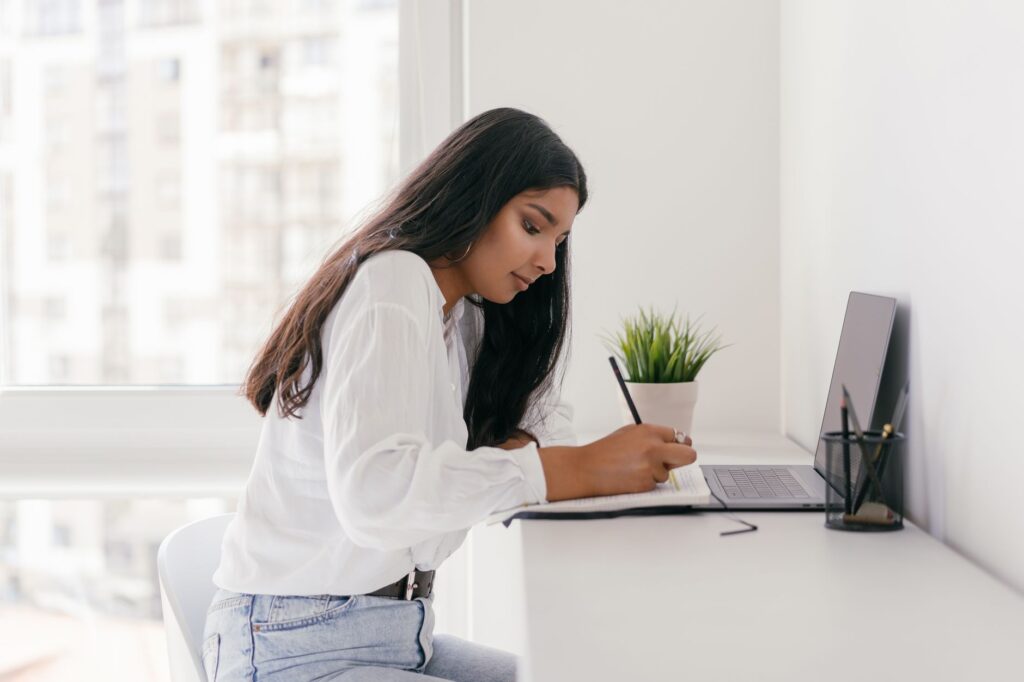 UC Application Guide: Deadlines, Fees and What Each Section Asks